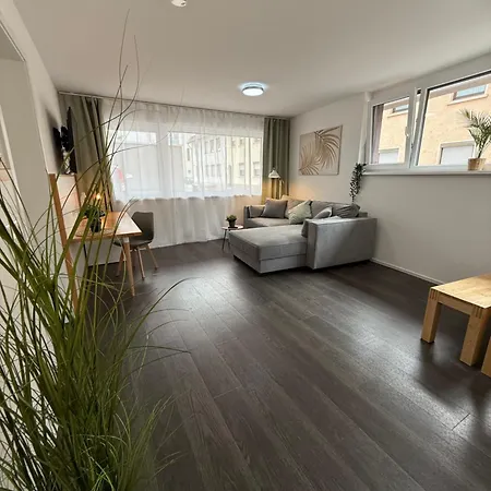 Sali Homes Apartmenthaus Schlossgasse 아파트 *