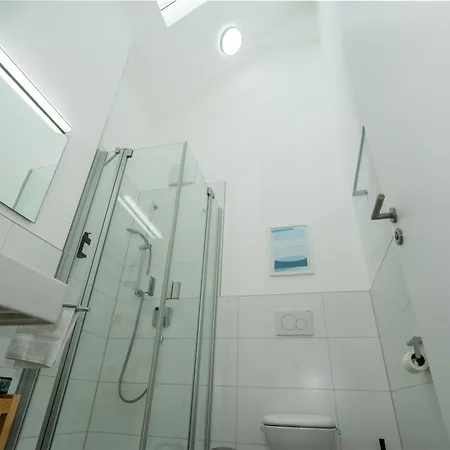 Sali Homes Apartmenthaus Schlossgasse * 네카줄름
