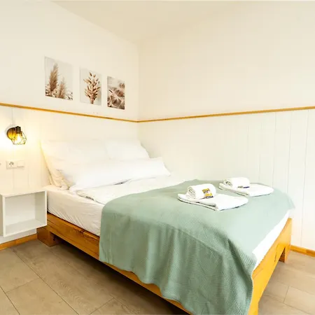 Sali Homes Apartmenthaus Schlossgasse 네카줄름